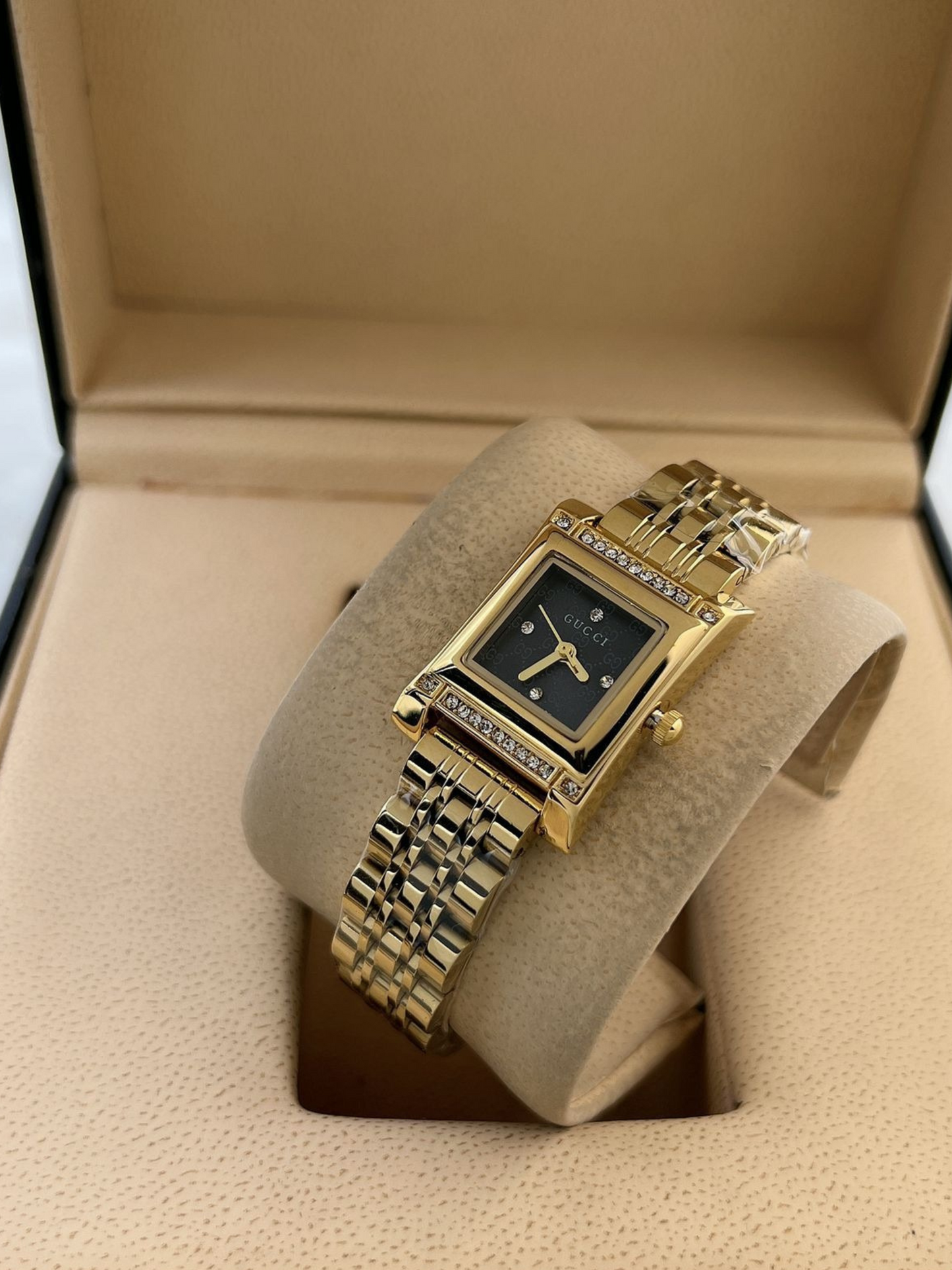 Montre copie, identique à l'originale