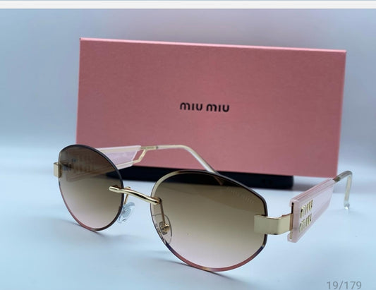 Lunette copie, identique à l'originale