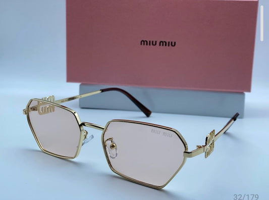 Lunette copie, identique à l'originale