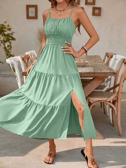 Women'S Elegant Sleeveless Green Maxi Dress with Ruched Detail - Perfect for Spring/Summer Vacations, Casual Elegance, Casual Elegance|Ruched Detail Dress|Sleeveless Fashion, Beach Dresses